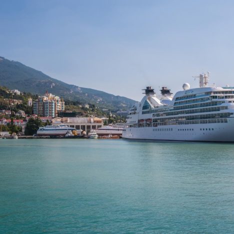 Croisière : la checklist indispensable avant le départ pour un voyage serein